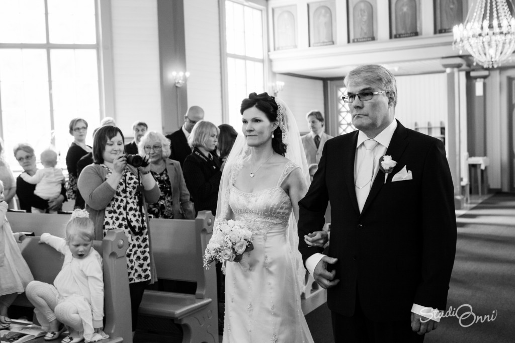 Dokumentaarinen hääkuvaus