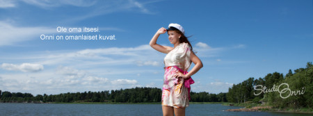 Ylioppilaskuvat studiossa tai miljöössä